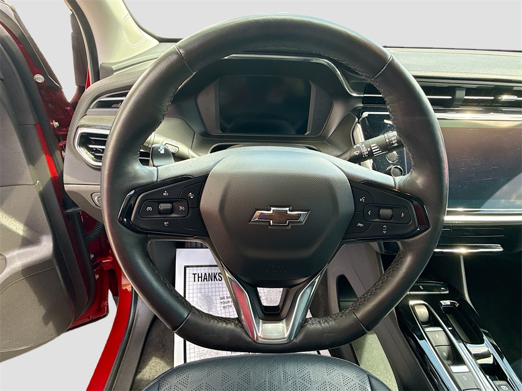 Vehicle image 28 of 32