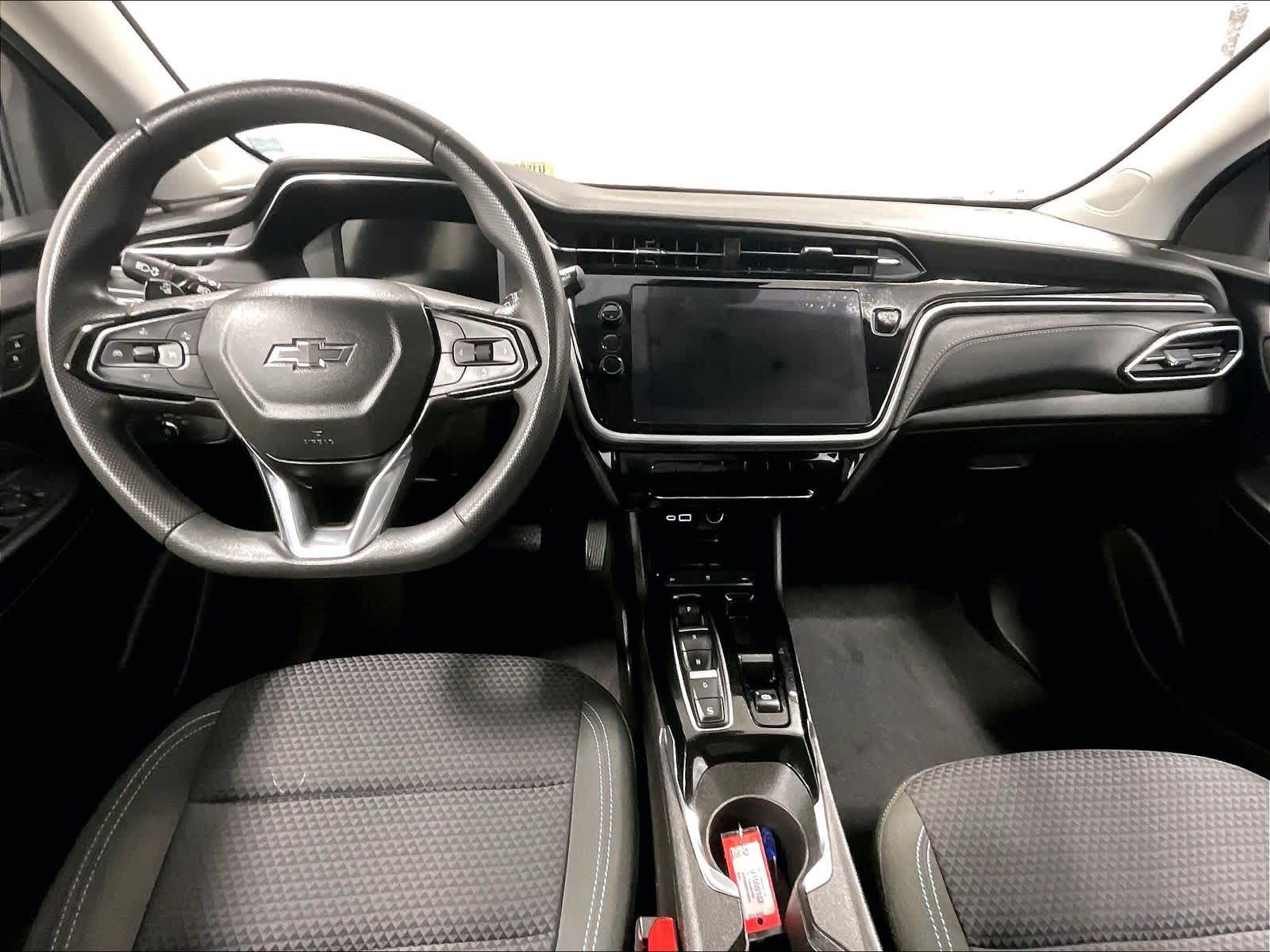 2023 Chevrolet Bolt EUV LT Image 16 of 35