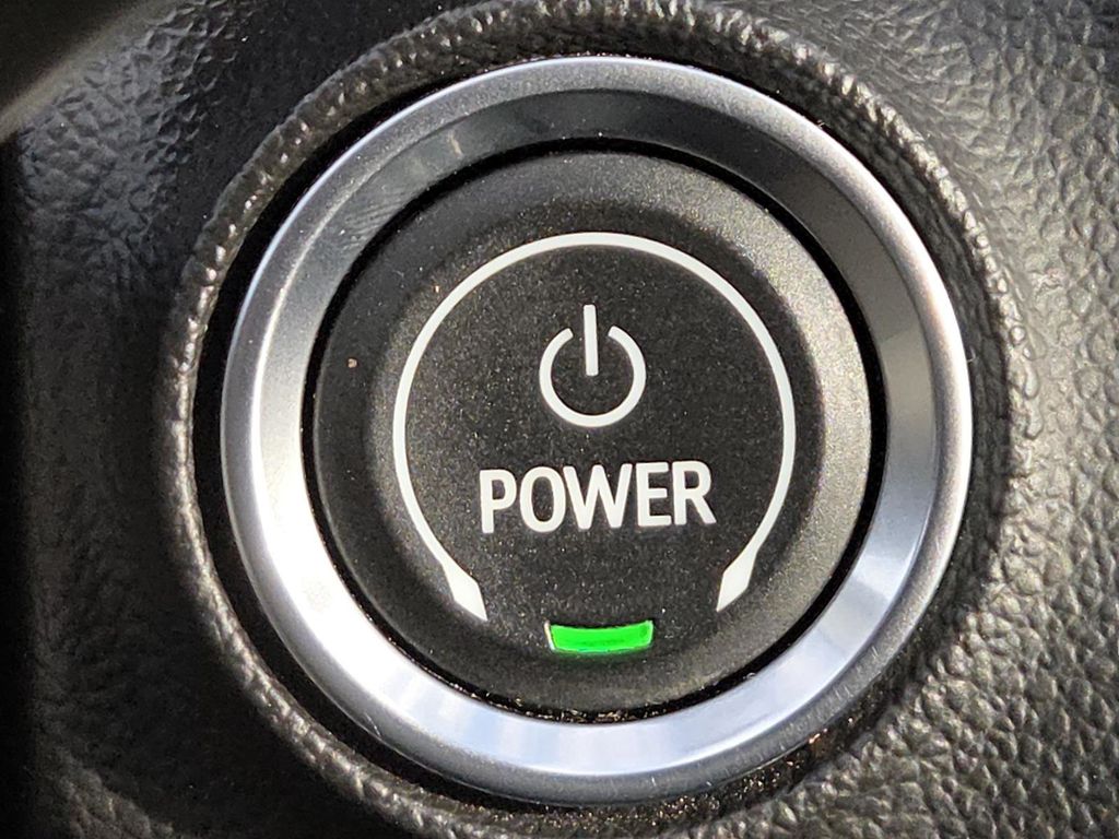 2023 Chevrolet Bolt EUV LT Image 30 of 30