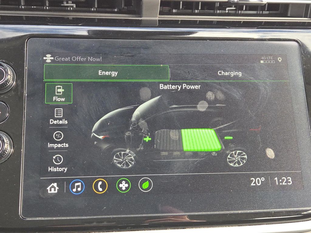 2023 Chevrolet Bolt EUV LT Image 21 of 30