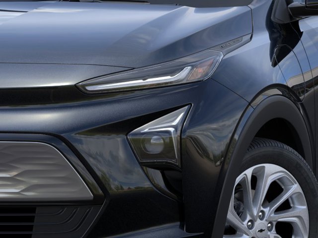 Vehicle image 10 of 24