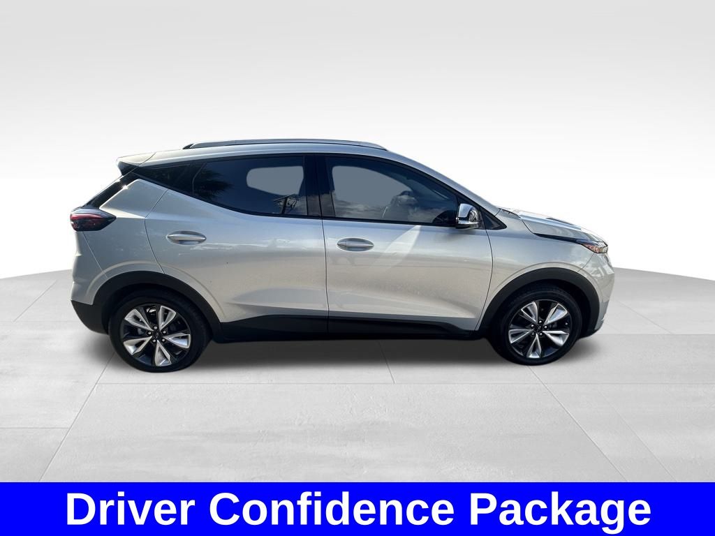 Vehicle image 5 of 41