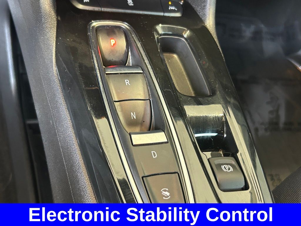 Vehicle image 13 of 41