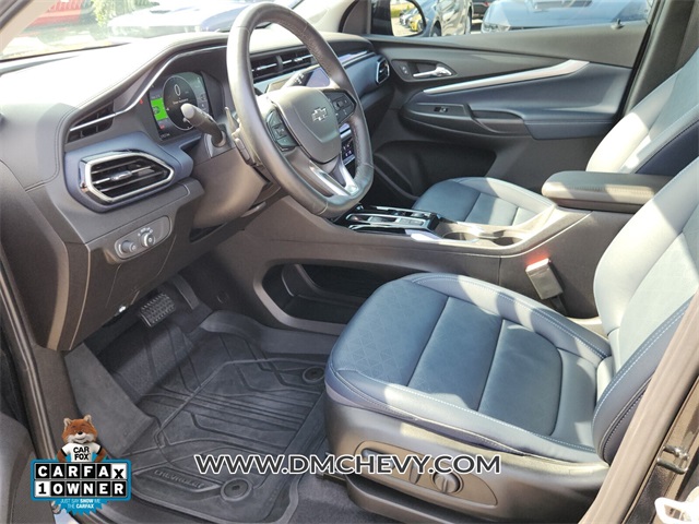 Vehicle image 28 of 30