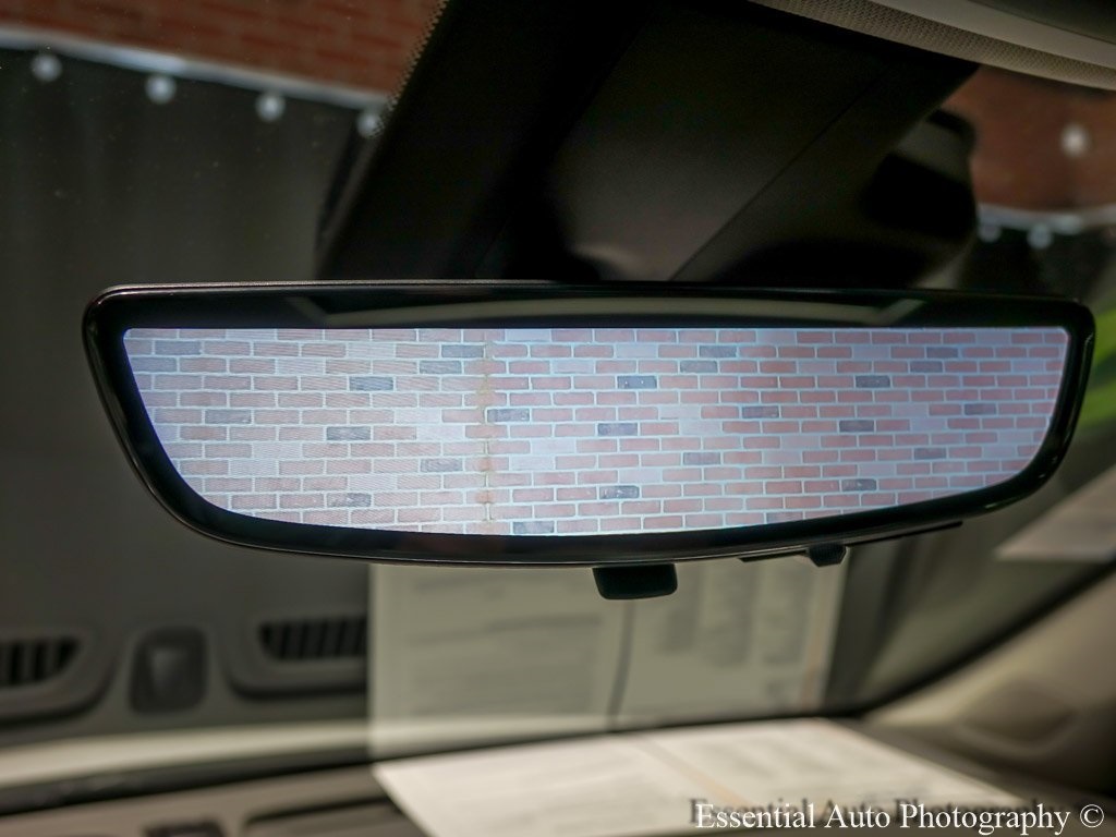 Vehicle image 25 of 45