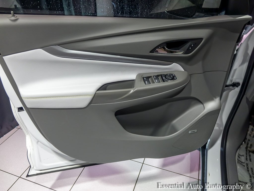 Vehicle image 36 of 45