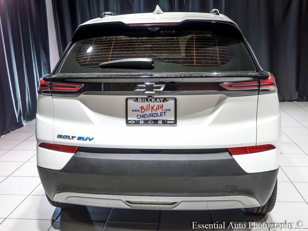 Vehicle image 12 of 45