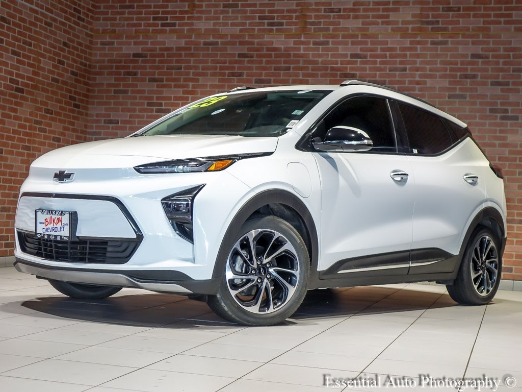 Vehicle image 4 of 45