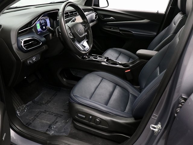Vehicle image 15 of 34