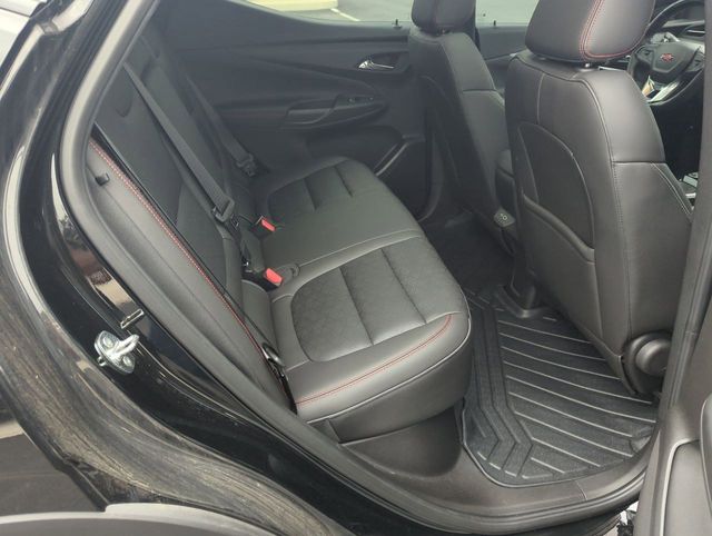 Vehicle image 24 of 29