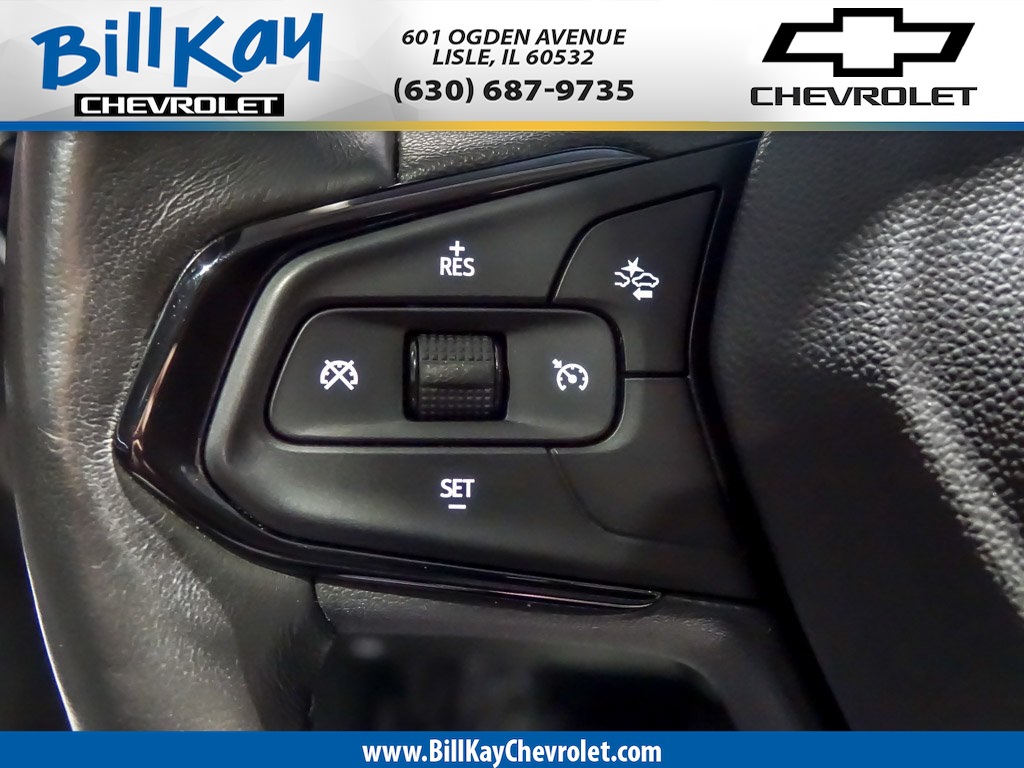 Vehicle image 32 of 43