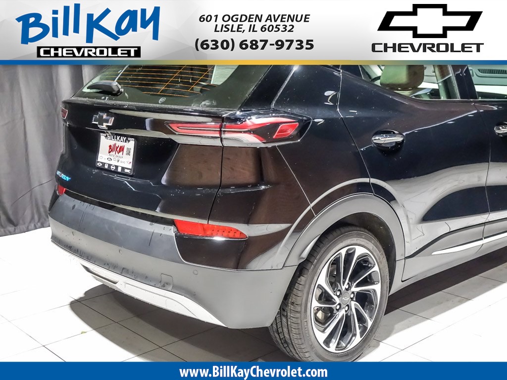 Vehicle image 7 of 43