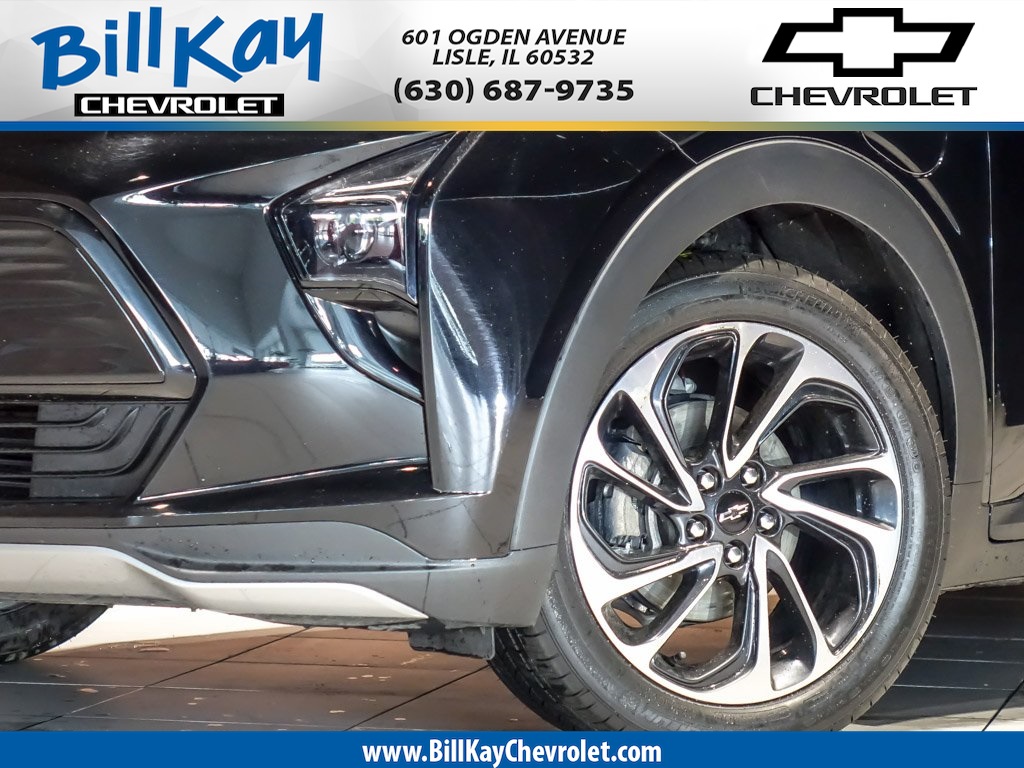 Vehicle image 10 of 43
