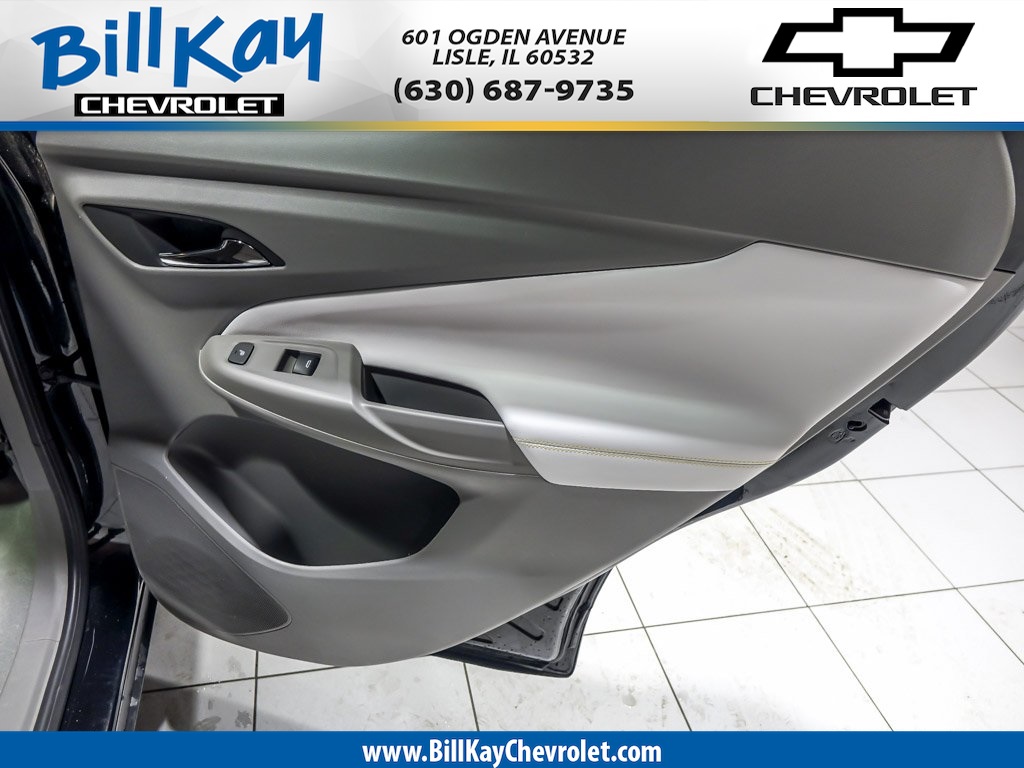 Vehicle image 40 of 43