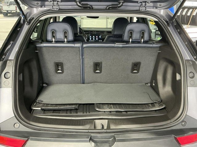 Vehicle image 29 of 31