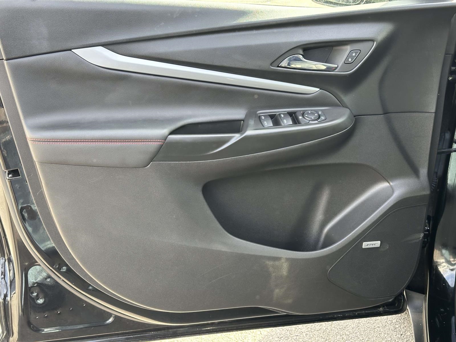 2023 Chevrolet Bolt EUV Premier Image 18 of 28