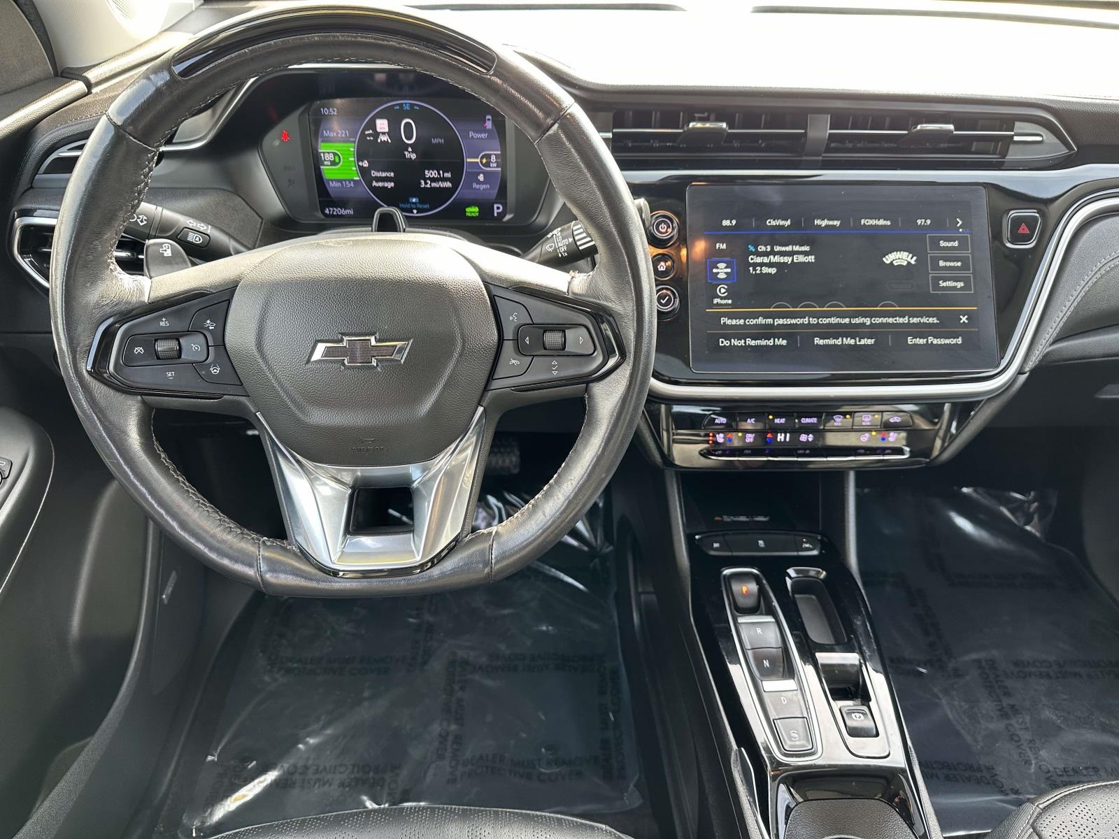 2023 Chevrolet Bolt EUV Premier Image 13 of 28