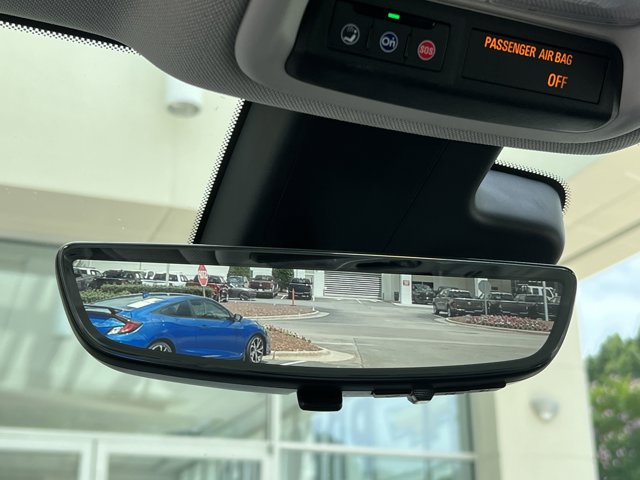 Vehicle image 26 of 35