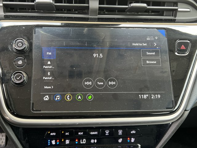 Vehicle image 22 of 35