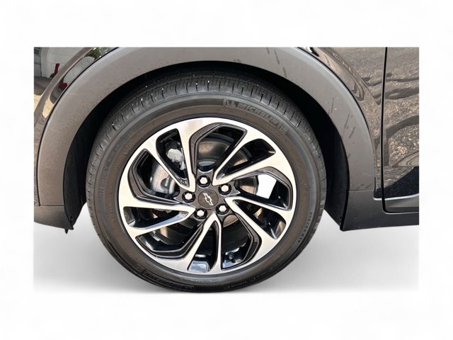 Vehicle image 11 of 35