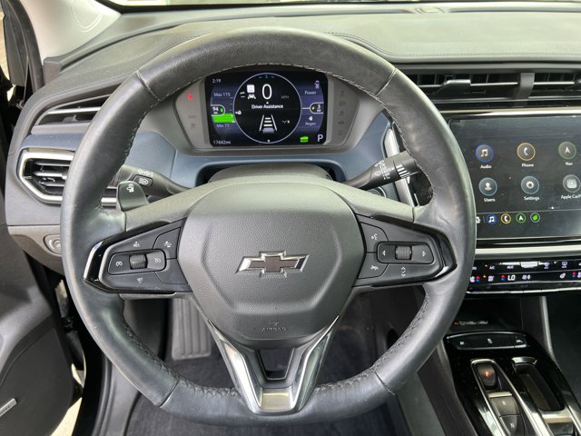 Vehicle image 17 of 35