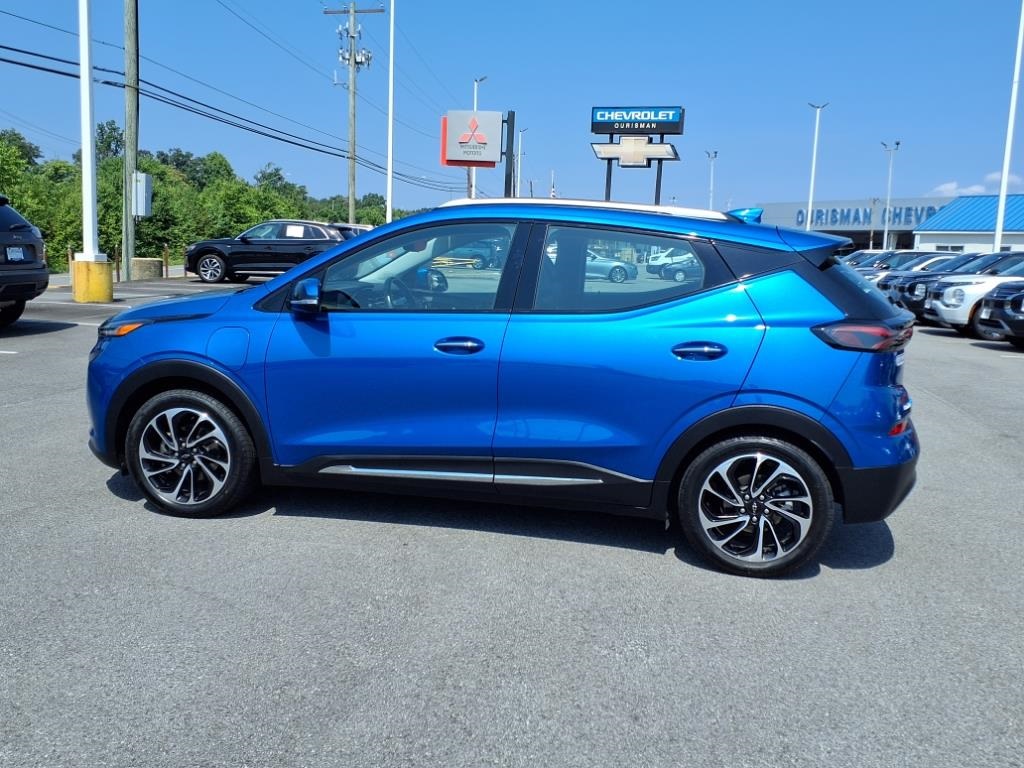 Vehicle image 8 of 33