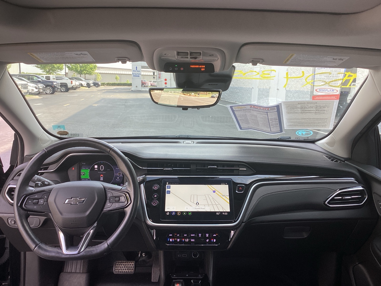 Vehicle image 15 of 28