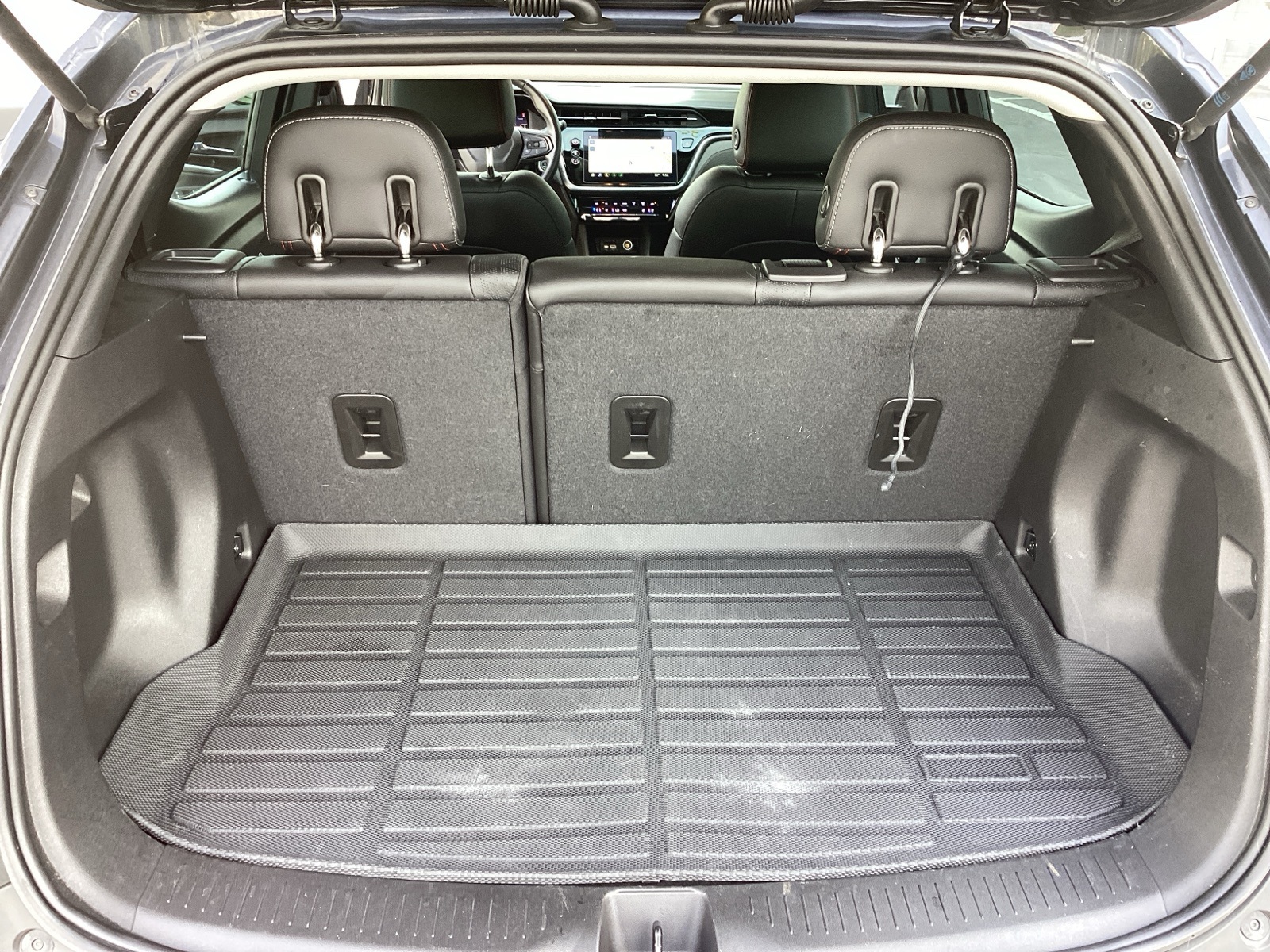 Vehicle image 6 of 28