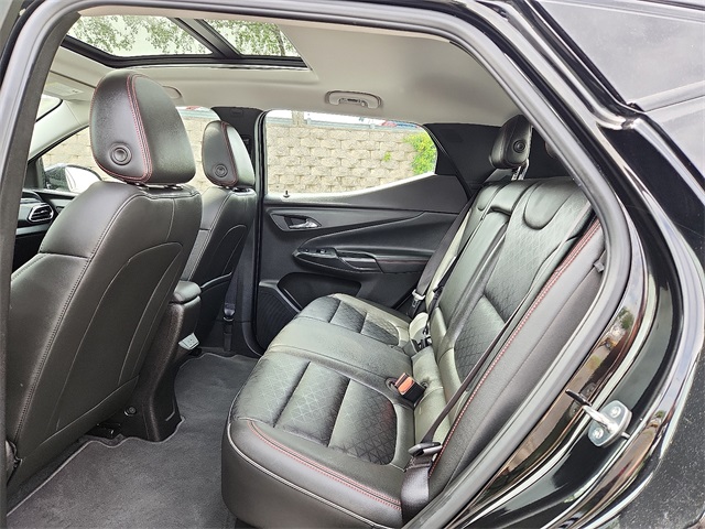 Vehicle image 10 of 30