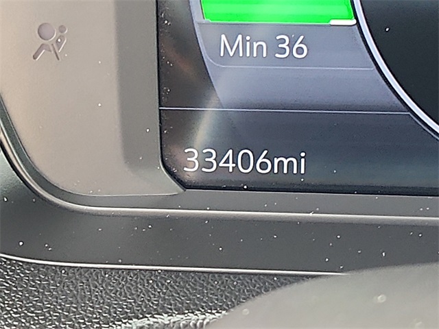Vehicle image 20 of 30