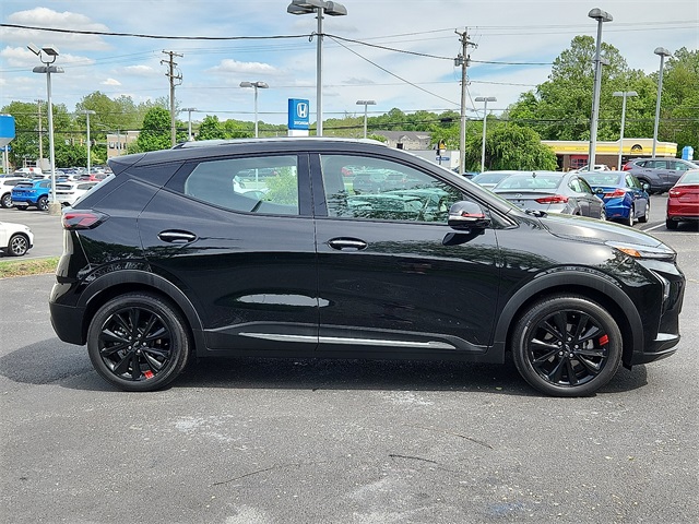 Vehicle image 4 of 30