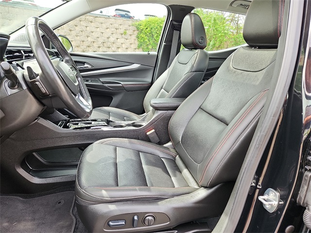 Vehicle image 13 of 30