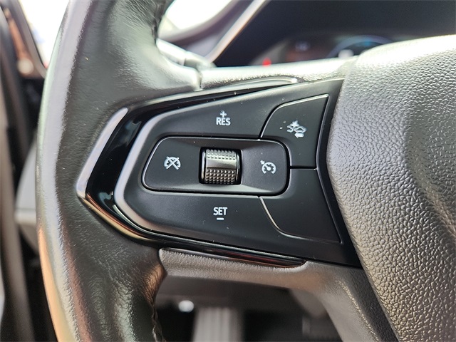 Vehicle image 21 of 30