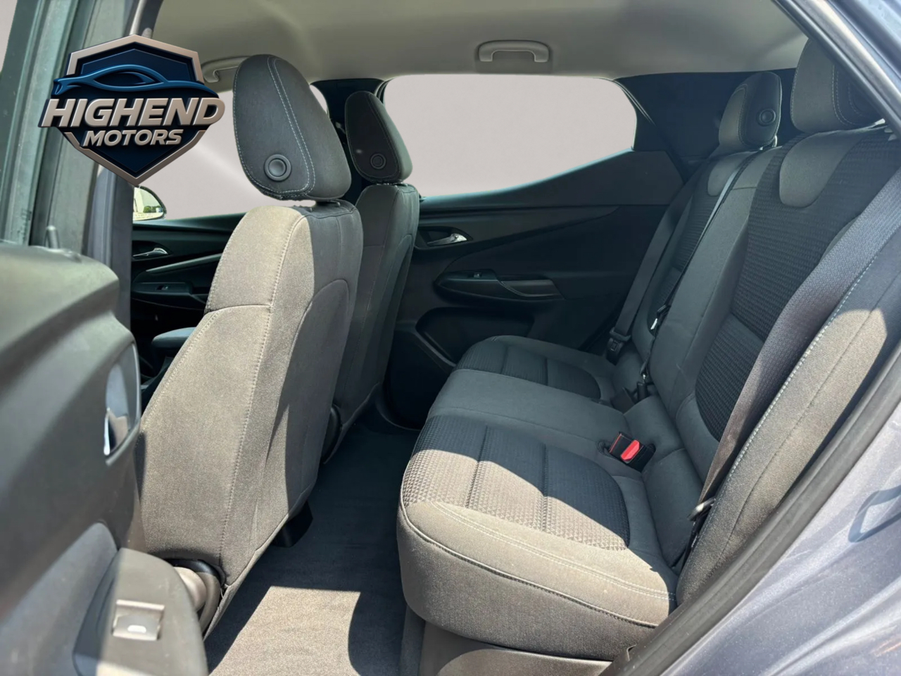 2023 Chevrolet Bolt EUV LT Image 12 of 35