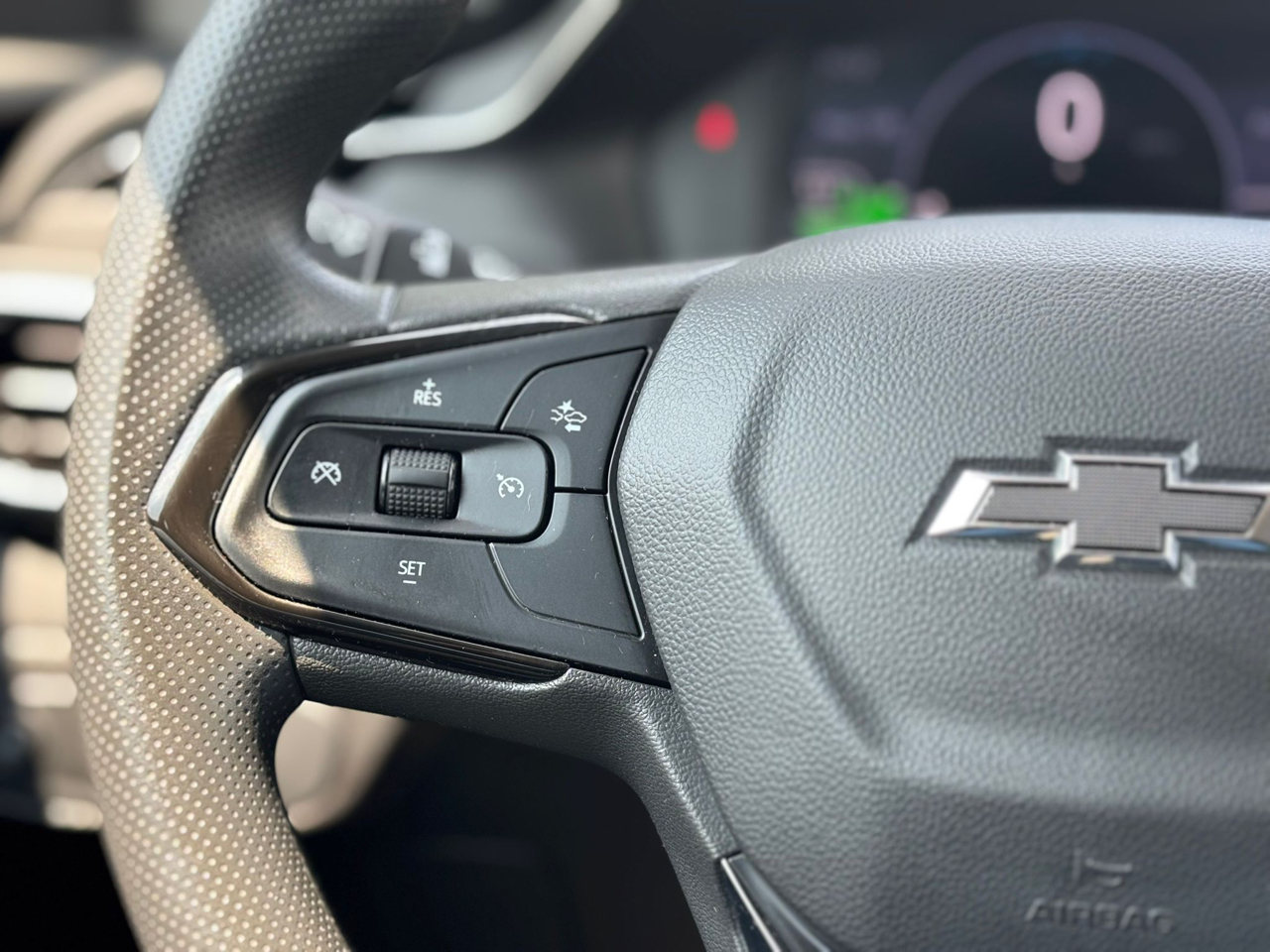 2023 Chevrolet Bolt EUV LT Image 27 of 35