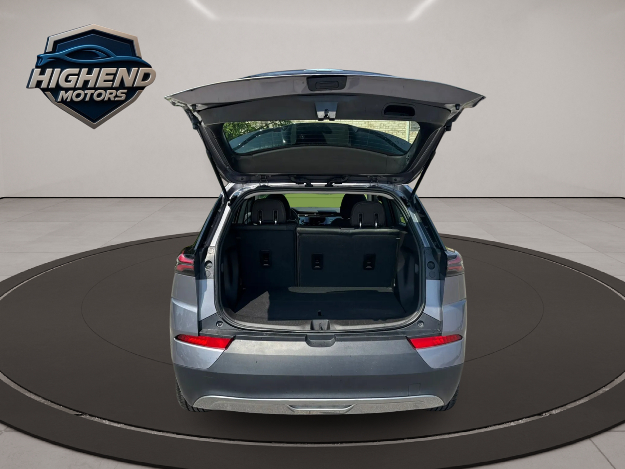 2023 Chevrolet Bolt EUV LT Image 32 of 35