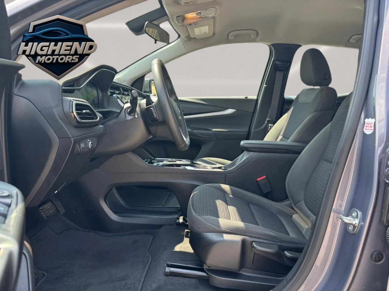 2023 Chevrolet Bolt EUV LT Image 14 of 35