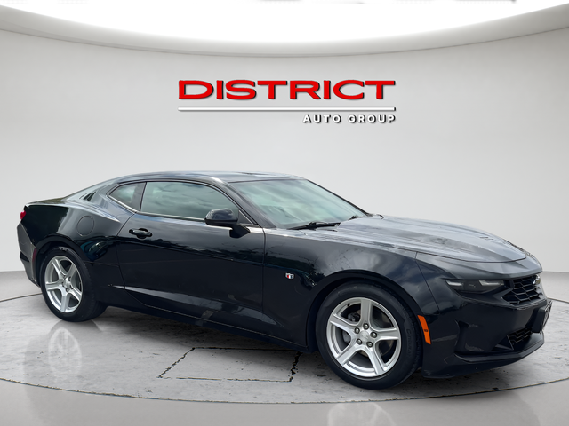 2023 Chevrolet Camaro 1LT Image 3 of 27