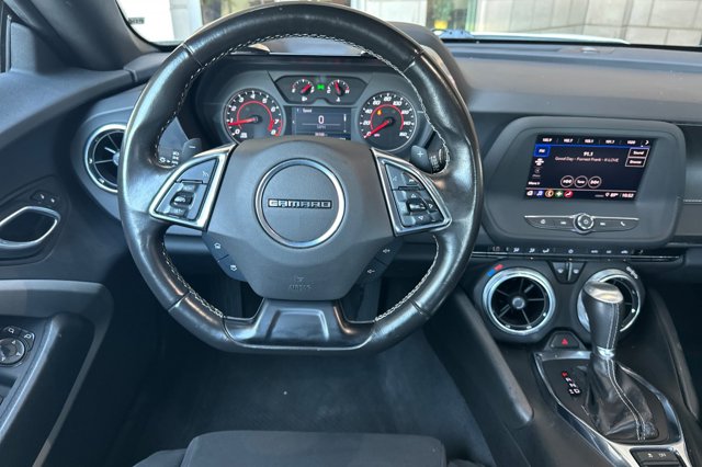 2023 Chevrolet Camaro 1LT Image 13 of 27