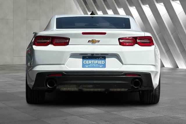 2023 Chevrolet Camaro 1LT Image 8 of 27