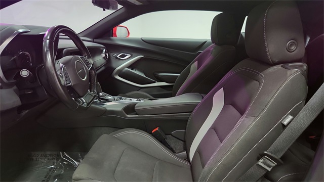 2023 Chevrolet Camaro 1LT Image 17 of 24