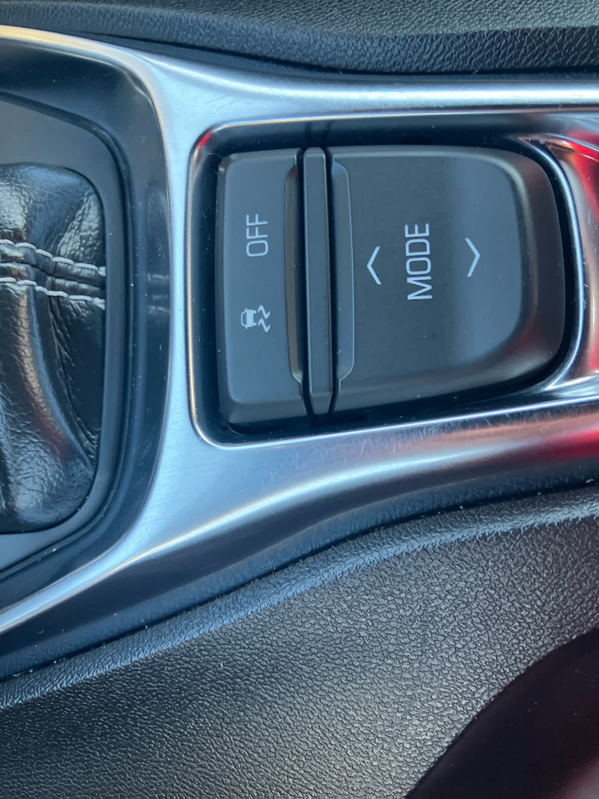 2023 Chevrolet Camaro 1LT Image 16 of 30