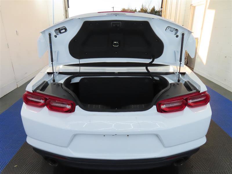 2023 Chevrolet Camaro 1LT Image 12 of 33