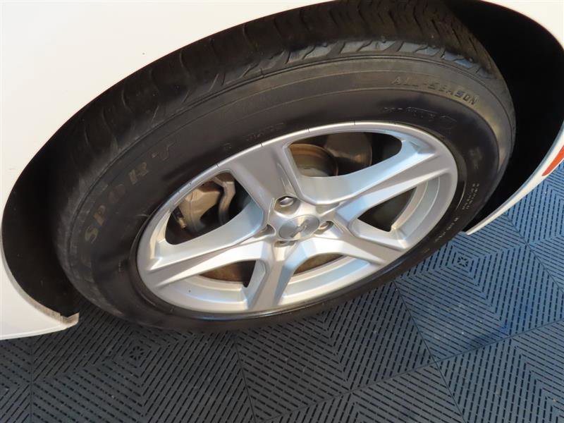 2023 Chevrolet Camaro 1LT Image 11 of 33