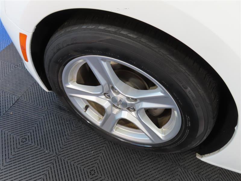 2023 Chevrolet Camaro 1LT Image 8 of 33