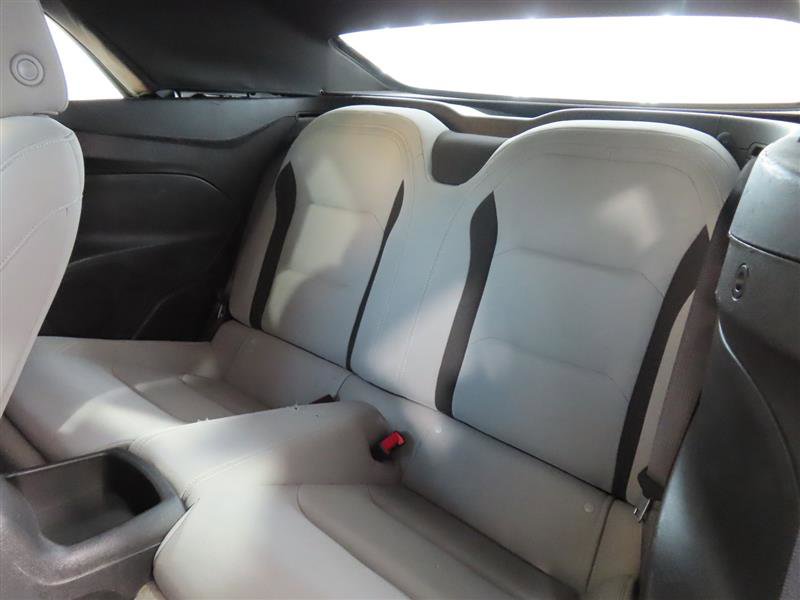 2023 Chevrolet Camaro 1LT Image 13 of 33