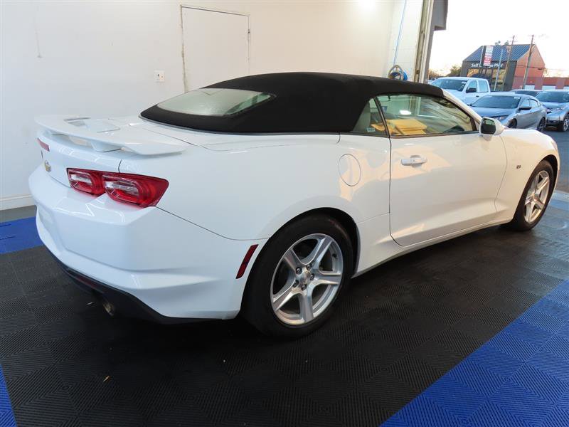 2023 Chevrolet Camaro 1LT Image 5 of 33