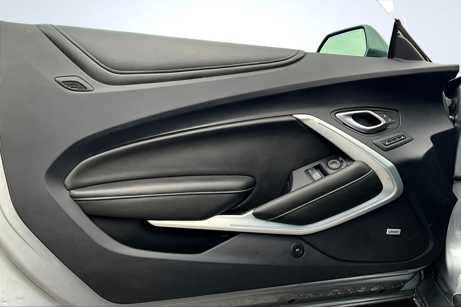 2023 Chevrolet Camaro 2SS Image 18 of 35