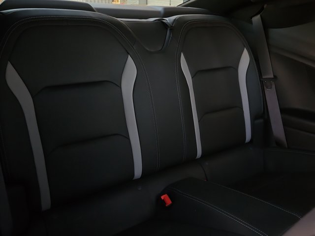 Vehicle image 6 of 26