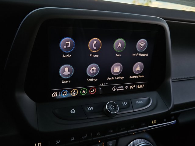 Vehicle image 13 of 26